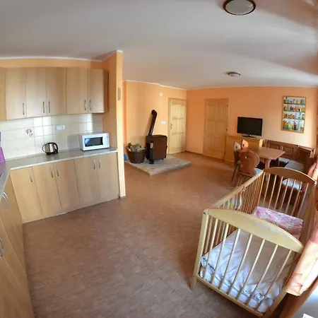 U Jezera Na Namesti Apartment Frymburk