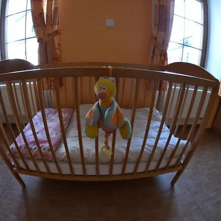 U Jezera Na Namesti Apartment