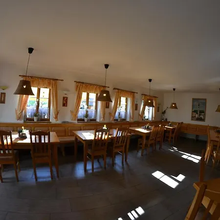Apartment U Jezera Na Namesti
