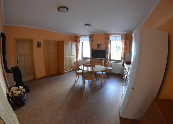 U Jezera Na Namesti Lägenhet *